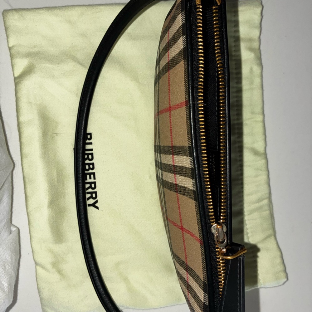 Burberry Beige and Black Plaid Shoulder Bag - Picture 5 of 6